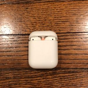 AirPods (OG)